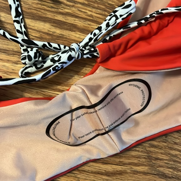 KENDALL & KYLIE NWT red and leopard print string bikini - Picture 3 of 5